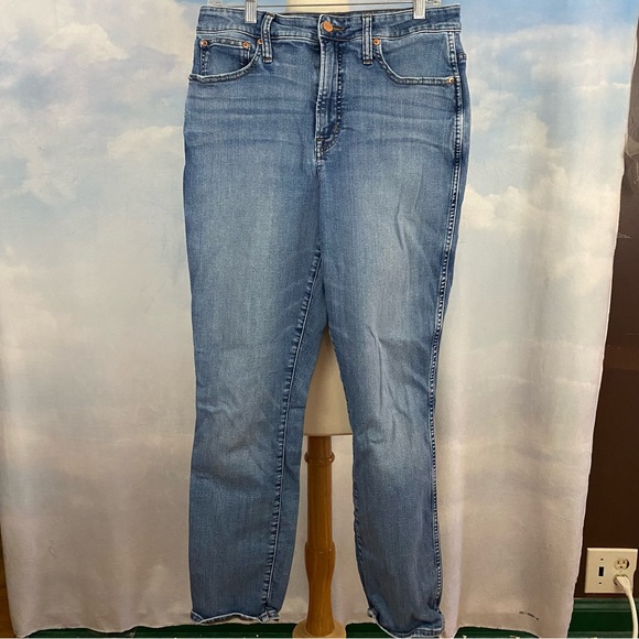 J.Crew Denim Jeans Vintage Slim Straight Style Size 32T - Picture 1 of 10